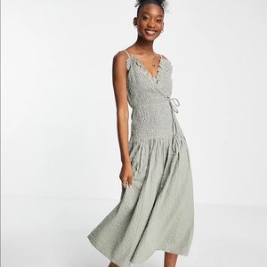 ASOS DESIGN cami wrap maxi dress // size 4
